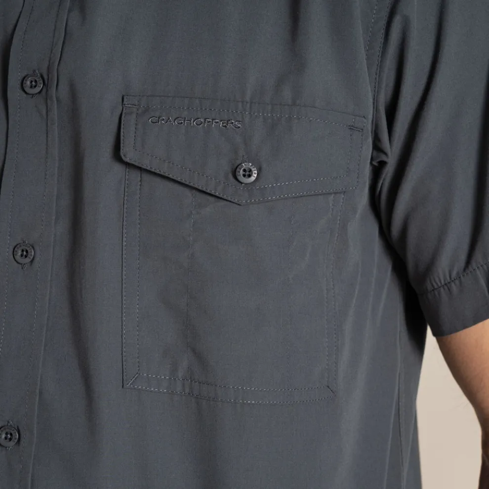 Men's Kiwi Short Sleeved Shirt | Dark Grey