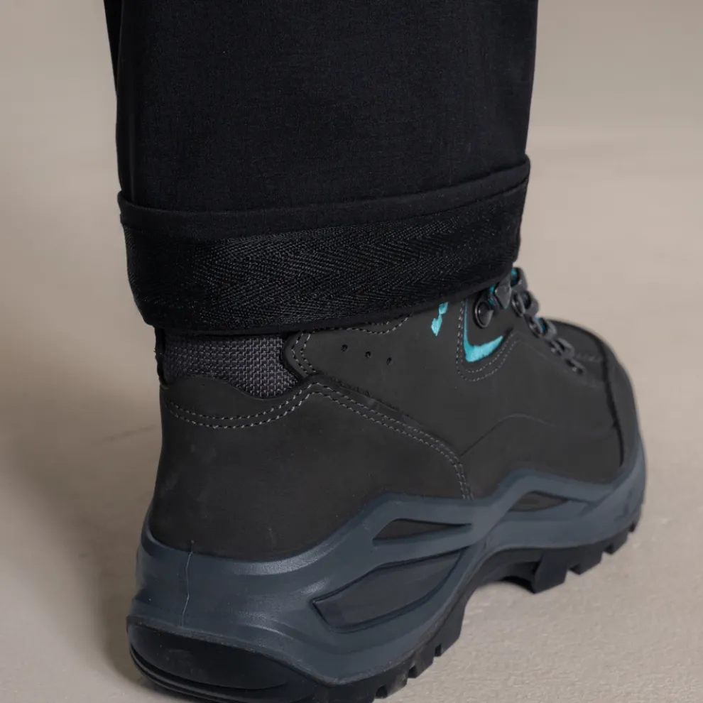 Women's Kiwi Pro Cargo Trouser | Black